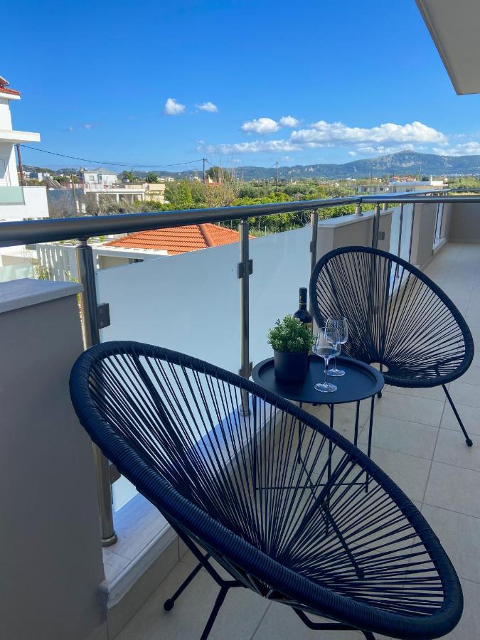 Simplycity Homestay Apartment 1 Kremasti  Ngoại thất bức ảnh